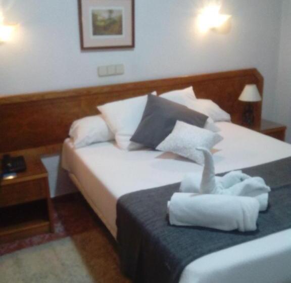 Complejo Hotelero Saga