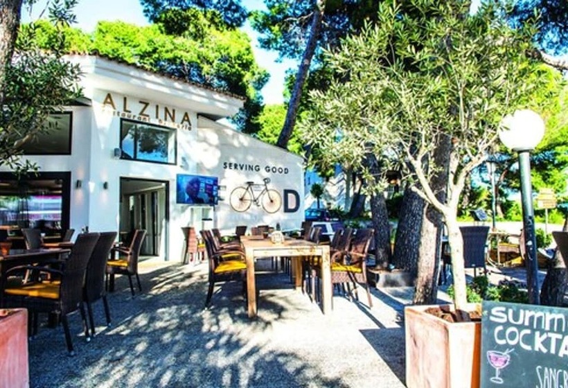 Hostal Alcina