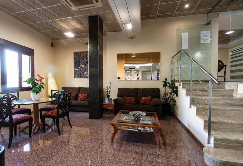 簡易ホテル Anna