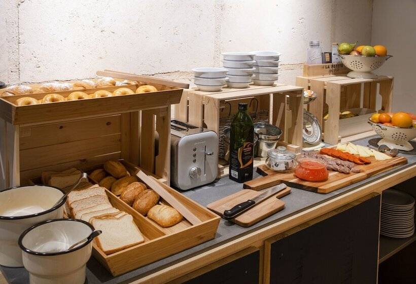 客栈  Apuntadores 8