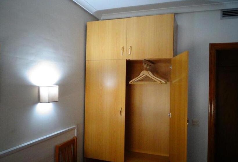 Hostal Atienzar