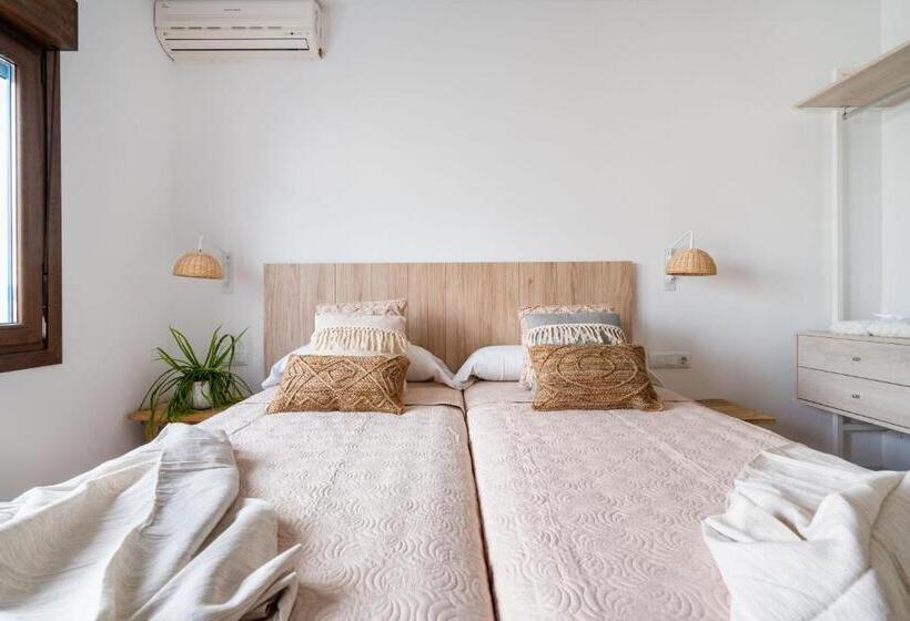 簡易ホテル Bf Rooms Carboneras