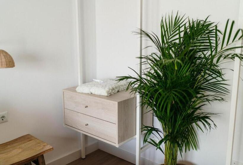 簡易ホテル Bf Rooms Carboneras