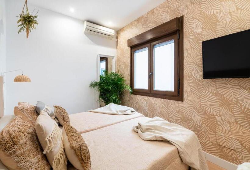 簡易ホテル Bf Rooms Carboneras