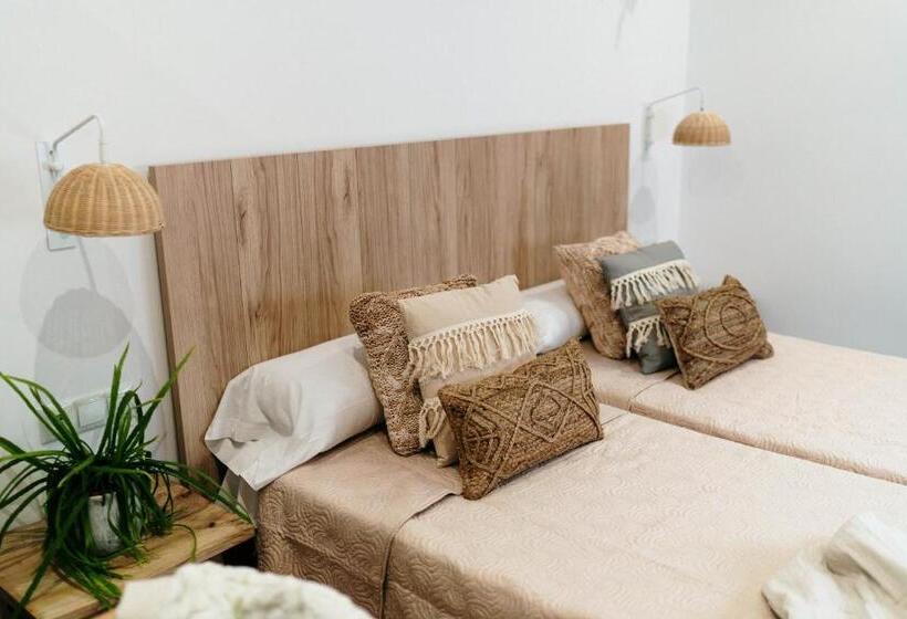 簡易ホテル Bf Rooms Carboneras