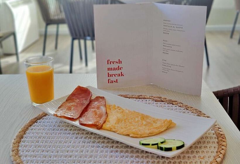 فندق فئة نجمة واحدة Boutique Hotel Oriola