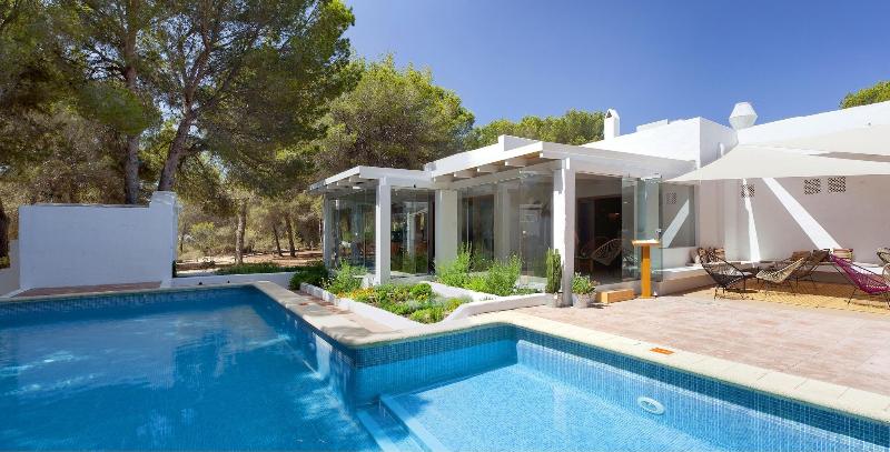 مسافرخانه Casbah Formentera Hotel & Restaurant