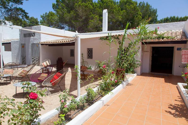 مسافرخانه Casbah Formentera Hotel & Restaurant