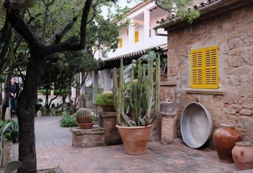 Hostal Catalina Vera