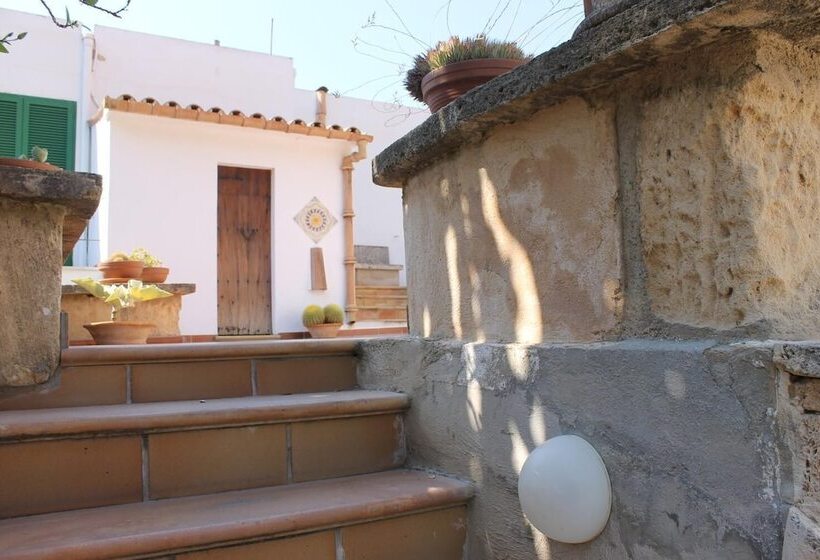 Hostal Catalina Vera