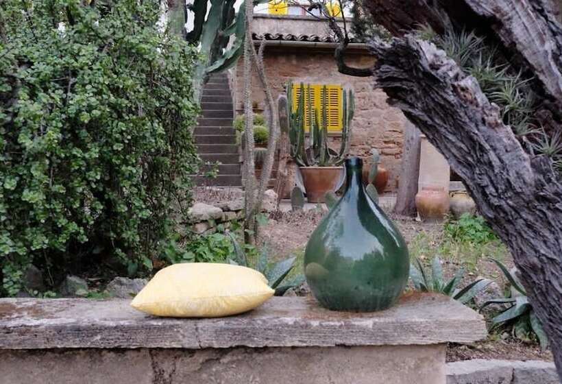 Hostal Catalina Vera