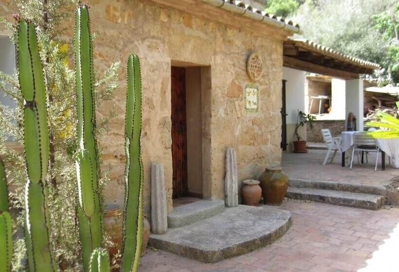 Hostal Catalina Vera