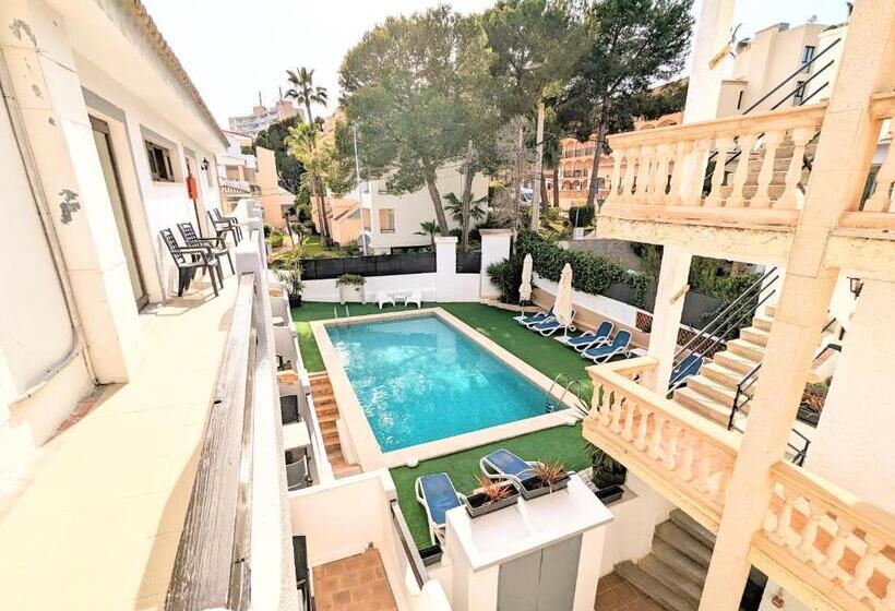 مسافرخانه Don Carlos