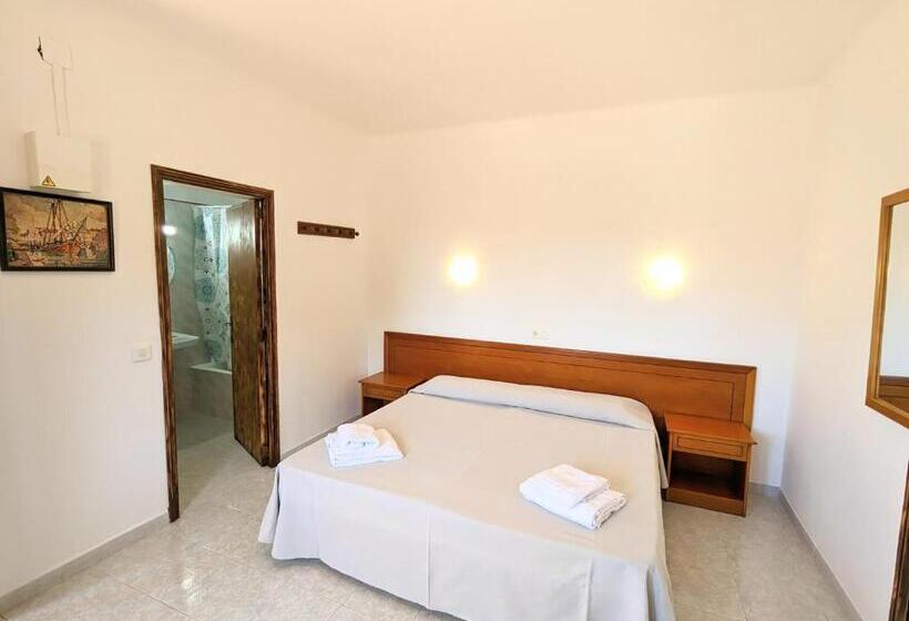 مسافرخانه Don Carlos