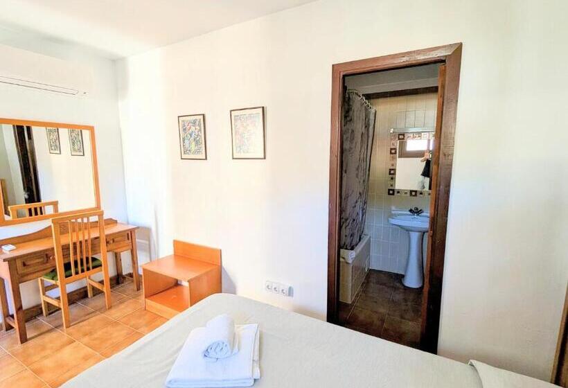 مسافرخانه Don Carlos