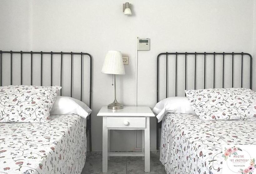 Hostal El Castillo