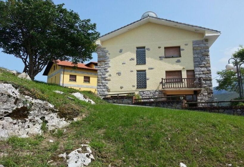 Hostal Europa