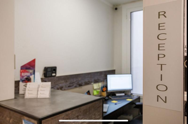 مسافرخانه Fontanella Green House