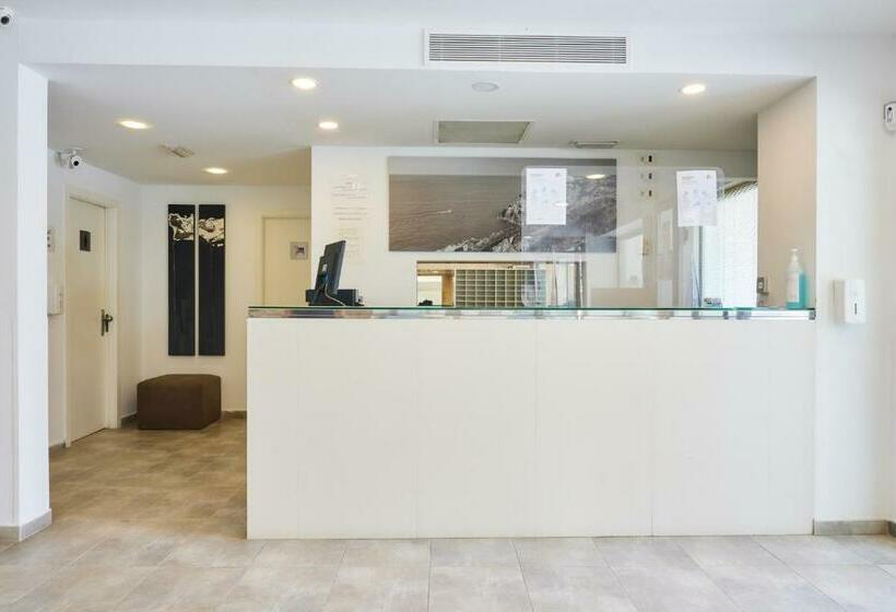 هتل Gami - Adults Only