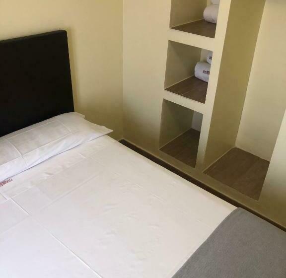 مسافرخانه Hospederia Luis De Gongora