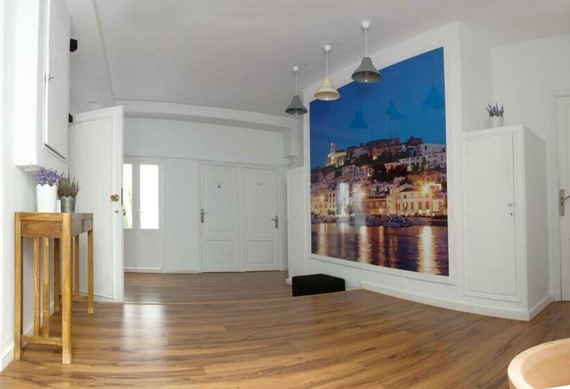 Hostal Ibiza