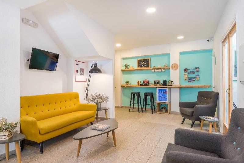 Hostal Jume  Urban Rooms