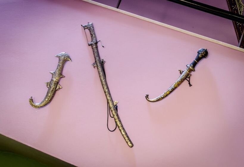 مسافرخانه La Flor De Al Andalus