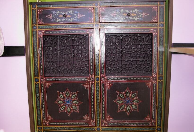 مسافرخانه La Flor De Al Andalus