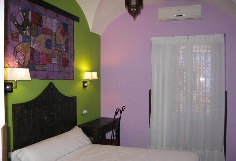 مسافرخانه La Flor De Al Andalus