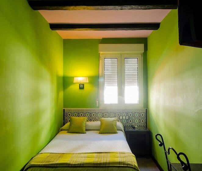 مسافرخانه La Flor De Al Andalus