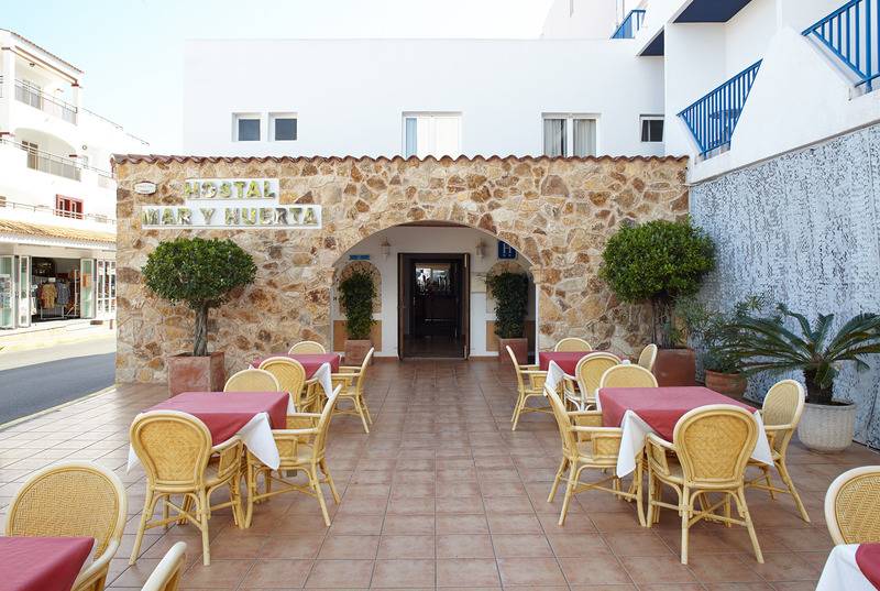 Hostal Mar Y Huerta