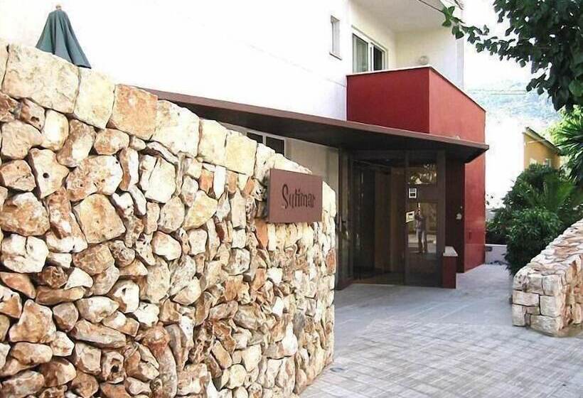 Hostal Residencia Sutimar