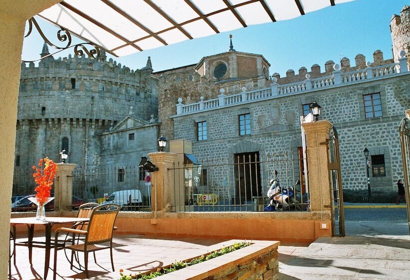 Hostal Restaurante Puerta Del Alcazar