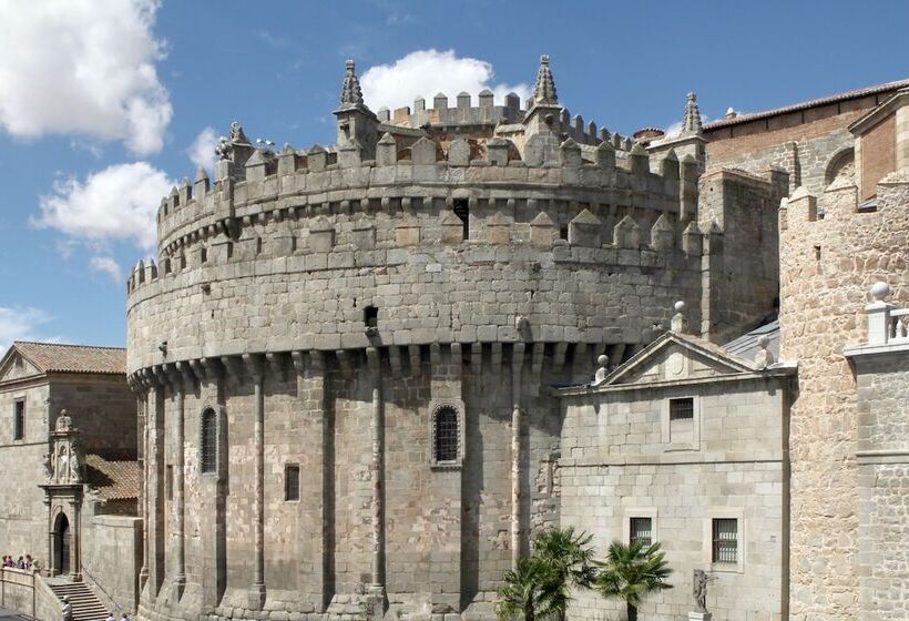 Hostal Restaurante Puerta Del Alcazar