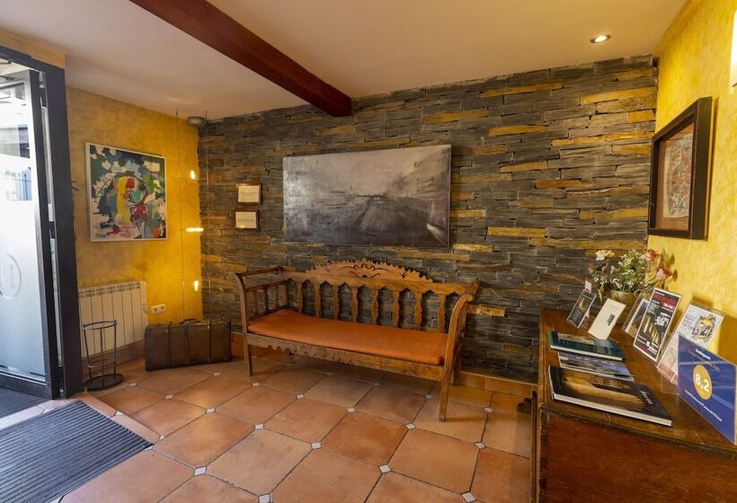 Hostal Restaurante Puerta Del Alcazar