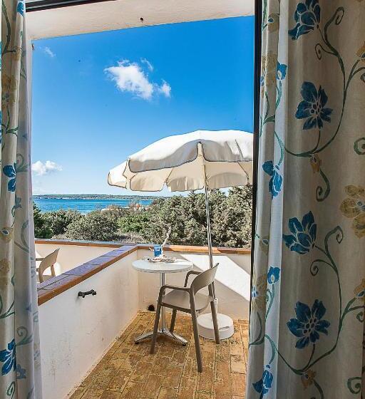 مسافرخانه Sol Y Mar