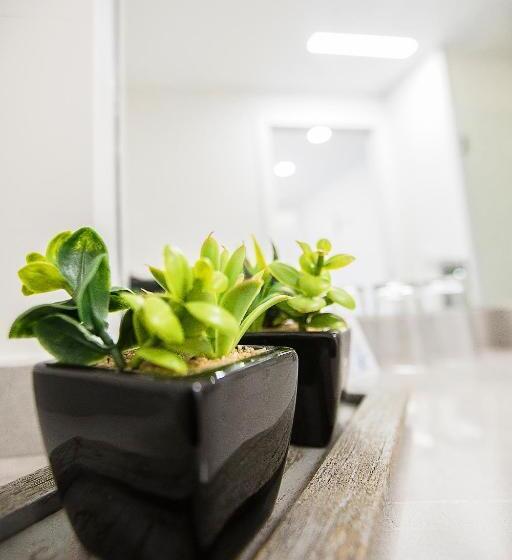 مسافرخانه Sol Y Mar