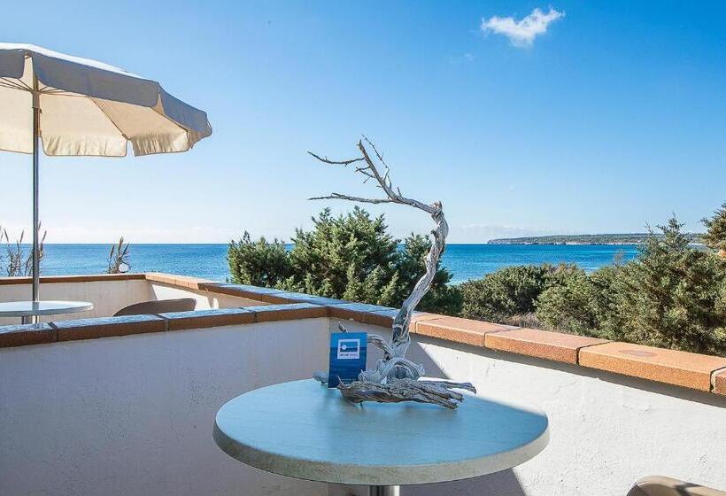 مسافرخانه Sol Y Mar