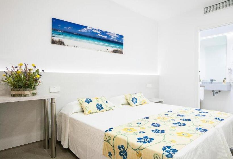 مسافرخانه Sol Y Mar