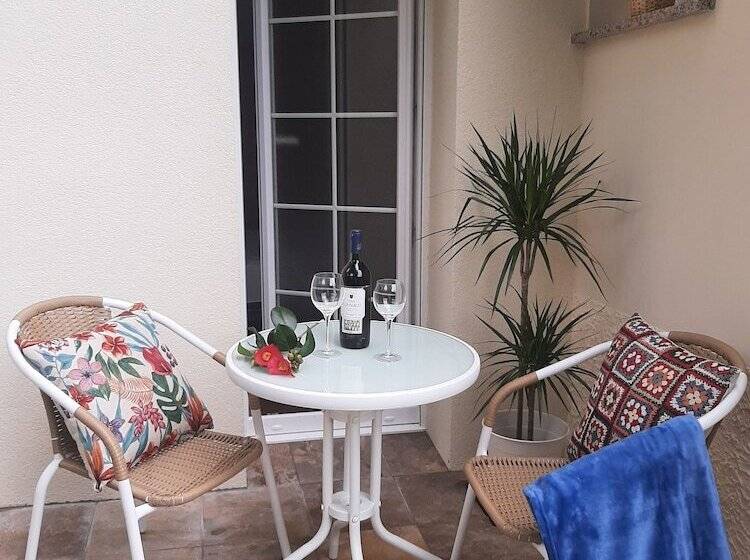 בית מלון כפרי Alvaro