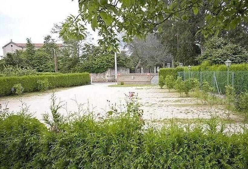 בית מלון כפרי Alvaro