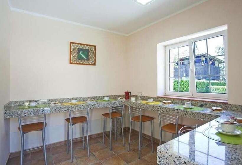 בית מלון כפרי Alvaro