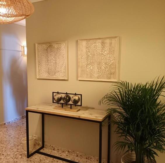 هتل Nou Can Guillem