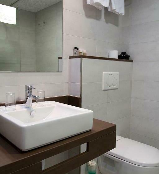 فندق Apartamentos Es Caló