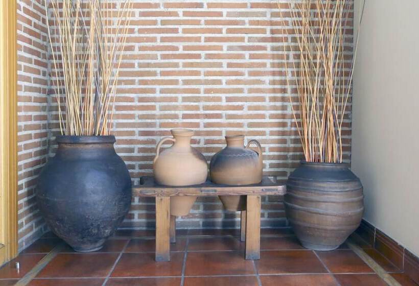 هتل Arco San Vicente