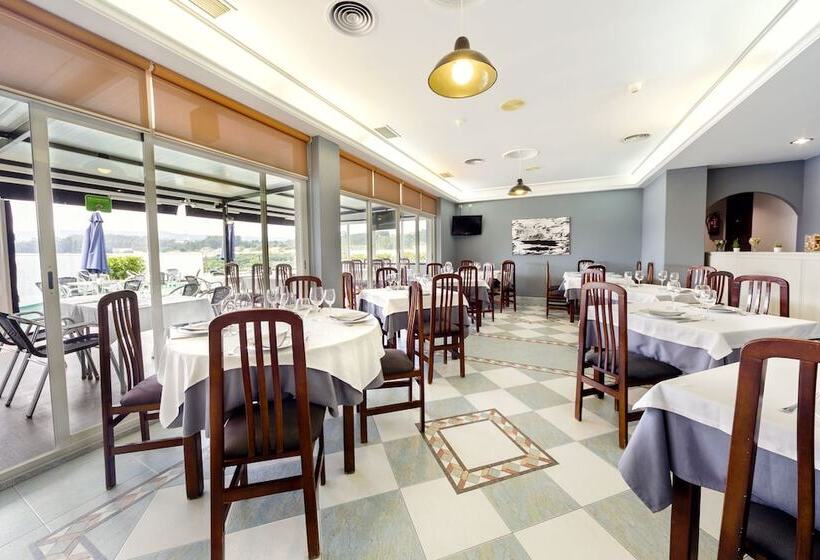 ホテル As Camelias