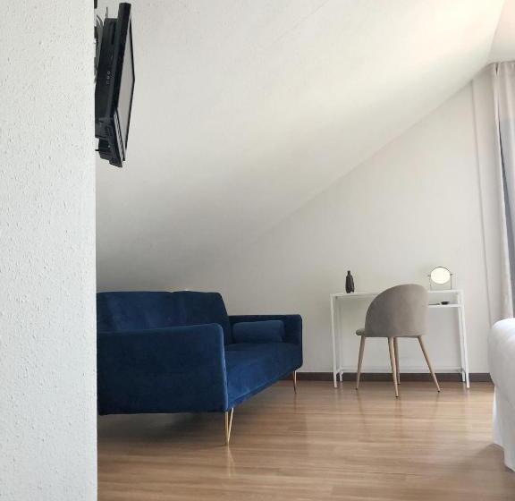 هتل As Hortensias