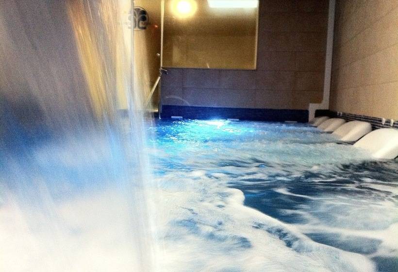 فندق Balneario De Villavieja