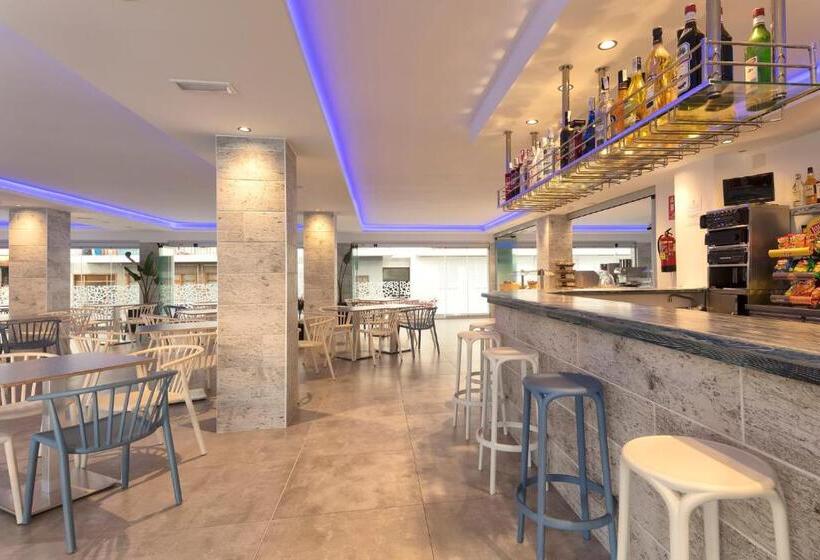 Отель Brisa Adults Only