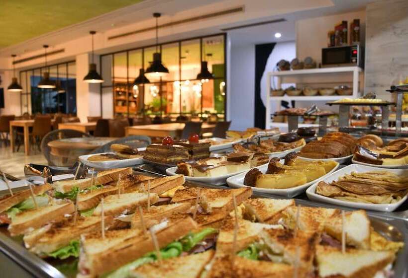 Hotel Cuevas - Adults Only